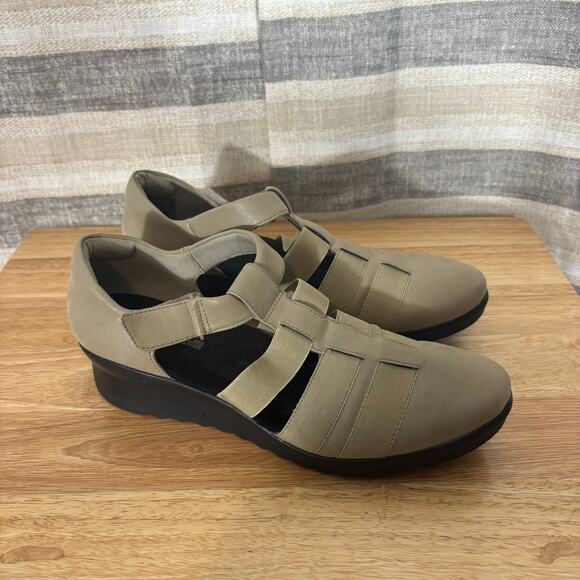 Cloudsteppers By Clarks Tan Wedges Size 9 - Picture 1 of 10